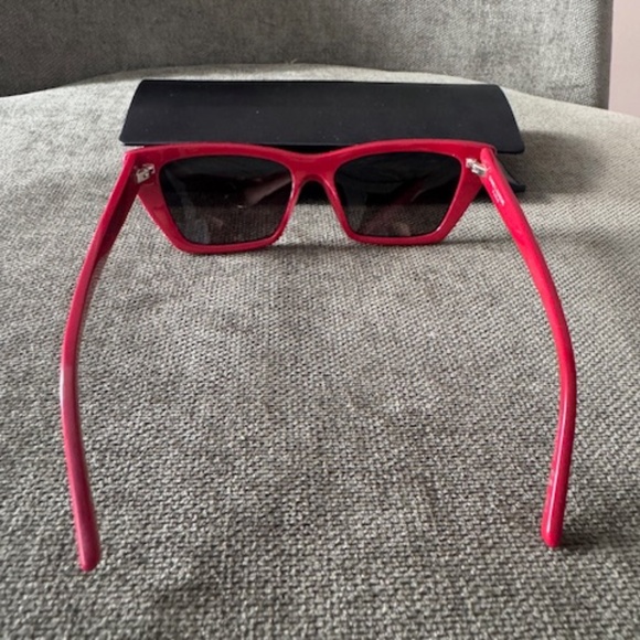 Saint Laurent SL 467 RED Frame Grey lens Sunglasses - Picture 5 of 8
